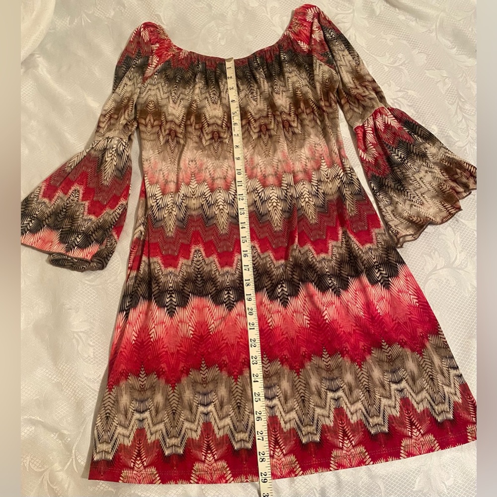 Multi-Color Printed Dress - Picture 4 of 5